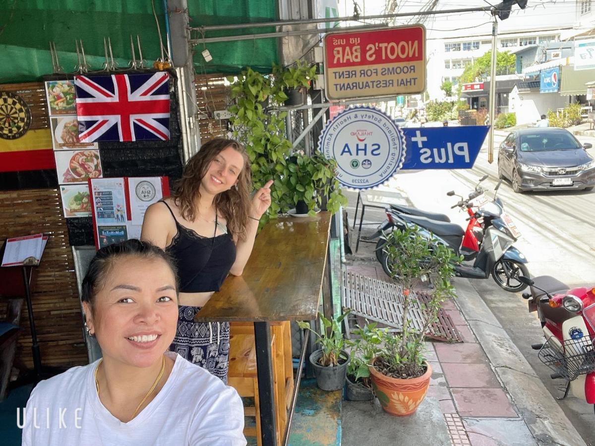 Noot'S Bar And Guesthouse Kanchanaburi City Exterior photo